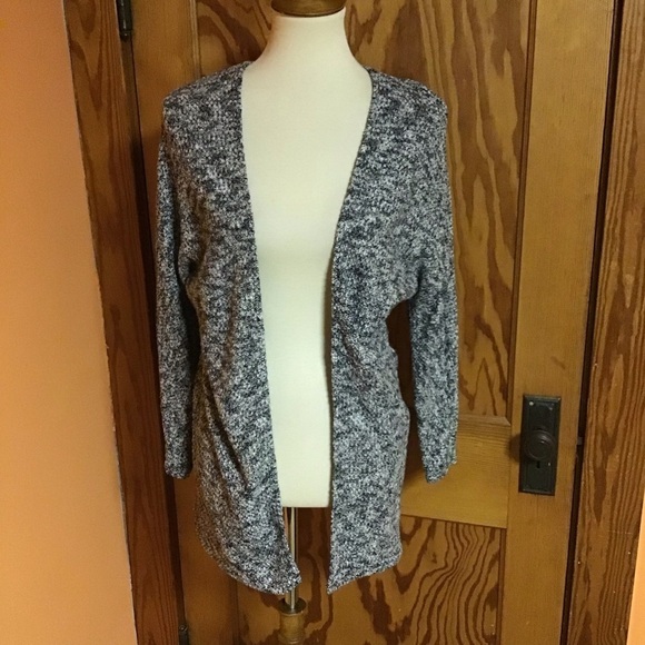 American Eagle beachy cardigan - Picture 6 of 11